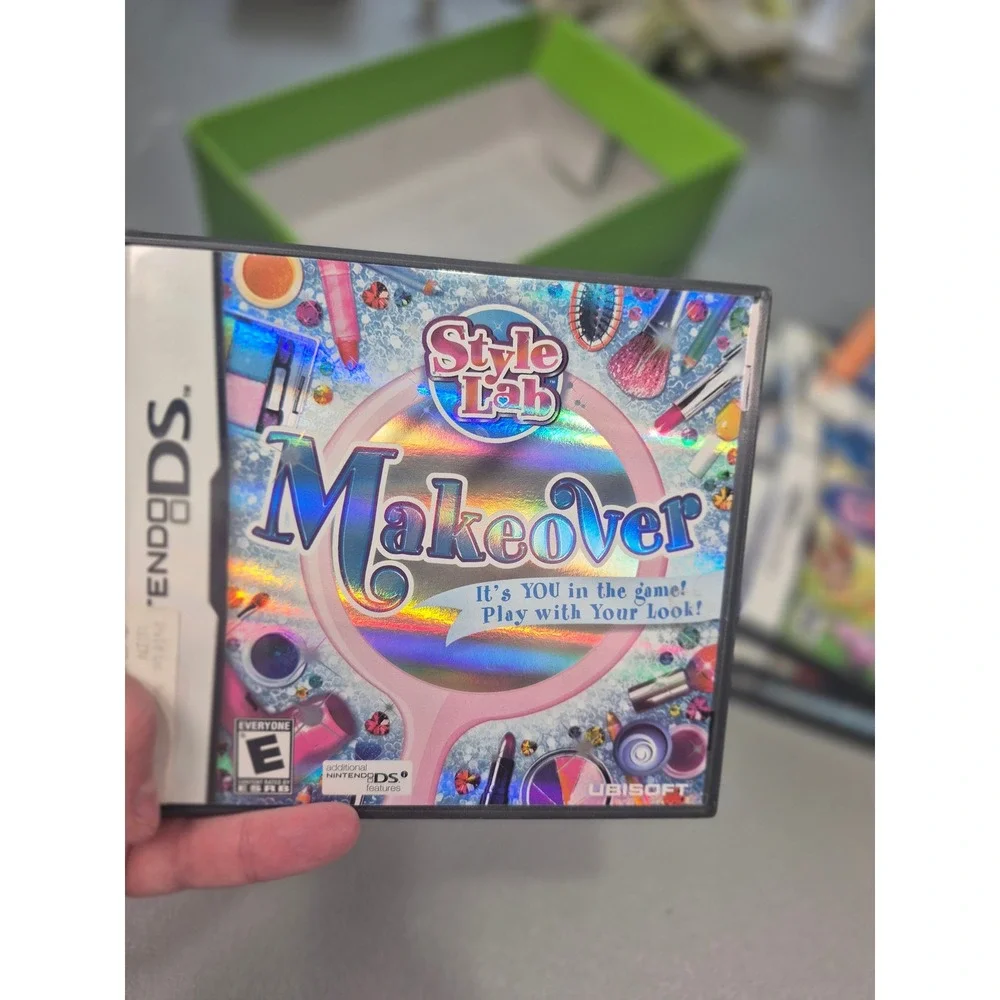 Style Lab Makeover Nintendo DS Ubisoft CIB Complete with Manual 165480-CART